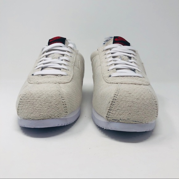 Nike Stranger Things Classic Cortez Upside Down - Picture 2 of 7